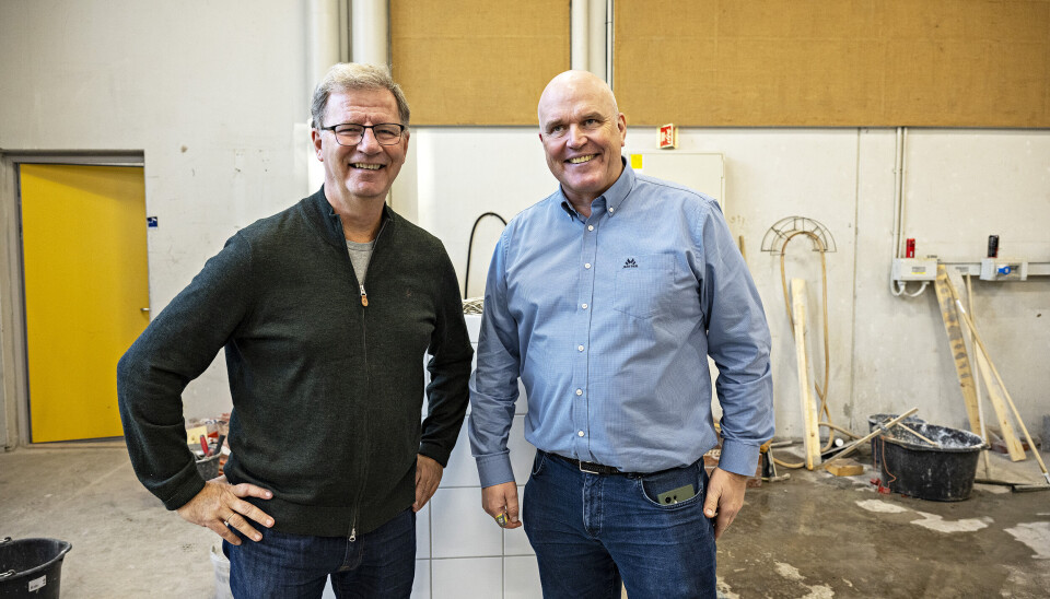 VIKTIG MED REKRUTTERING: Administrerende direktør i Norske Murmestres Landsforening, Jan Gunnar Madsen og administrerende direktør i Bygghåndverk Norge, Robert Steen, er begge imponert over murerkurset og arbeidet som gjøres fra Osloforeningen og Old Timers.